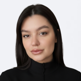 Alexandra O, IT Recruiter at 1PT